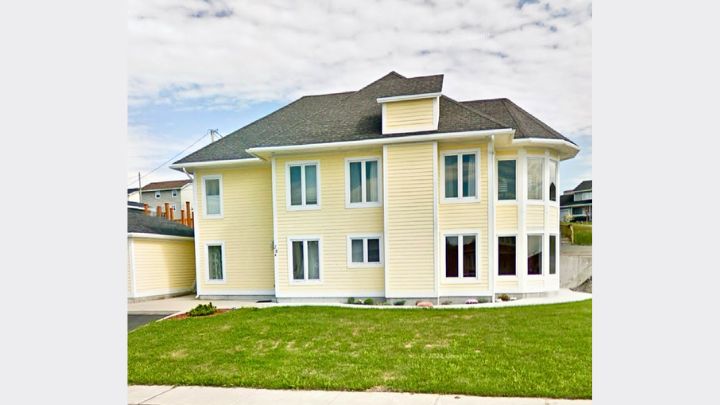 28 Pinware Crescent - A