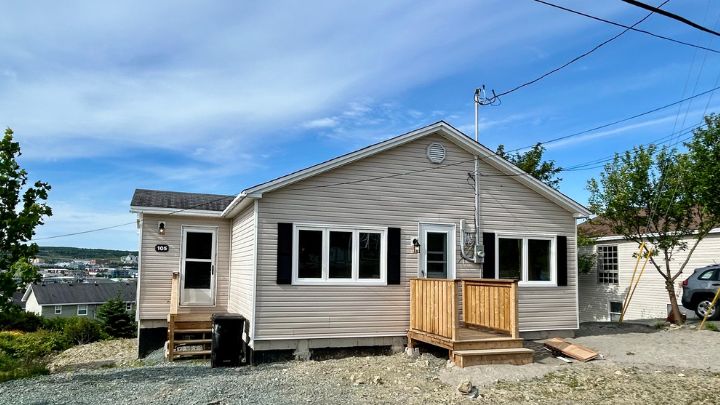 105 Groves Road
