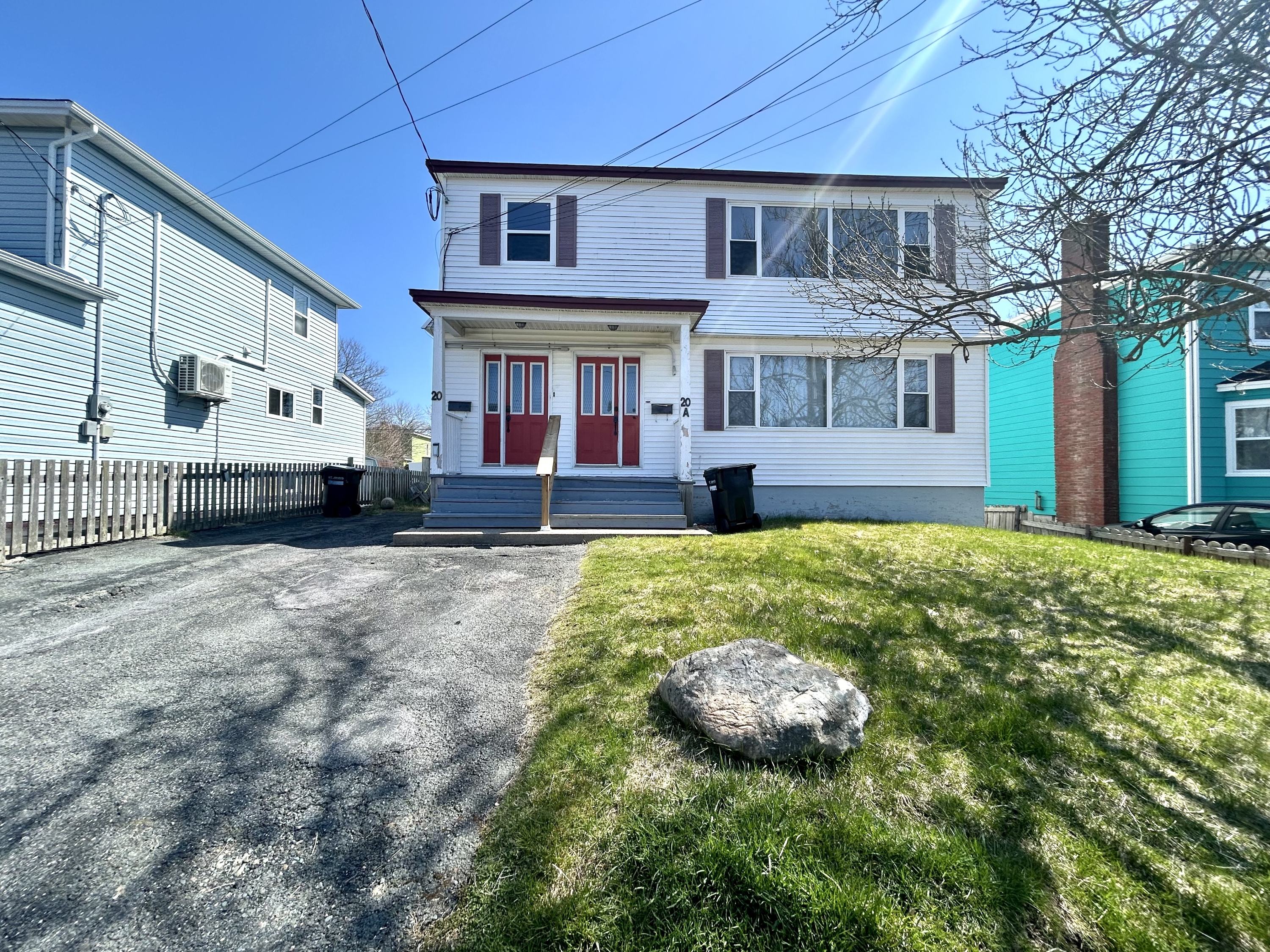20 Smith Avenue - Main